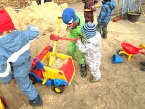 Montessori Kinderhaus Hangelsberg_Sandaktion_Marz 2017_2